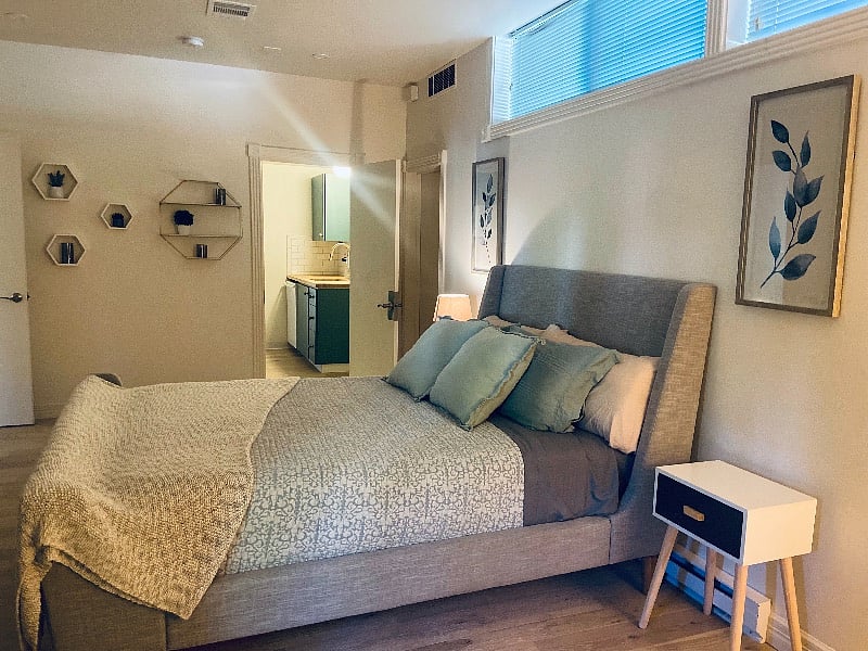 Furnished Finder property 456172_1 photo 25
