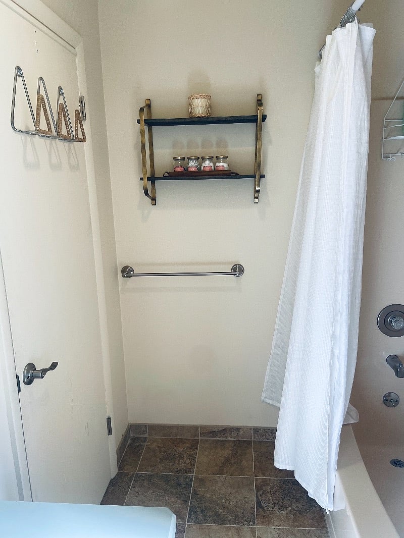 Furnished Finder property 456172_1 photo 32