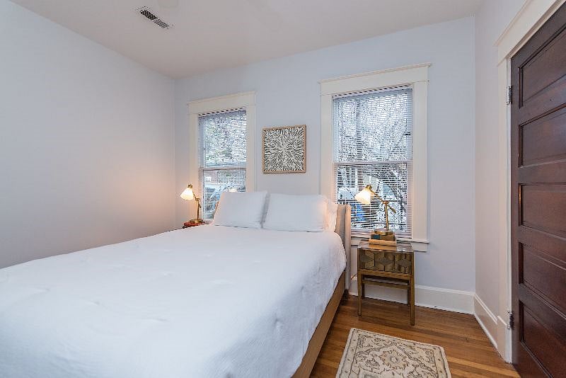 Furnished Finder property 456197_1 photo 3