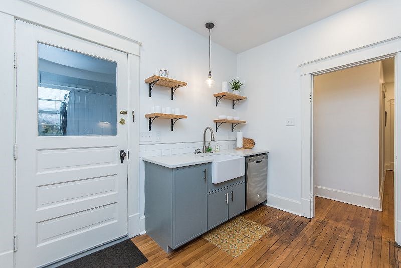 Furnished Finder property 456197_1 photo 11