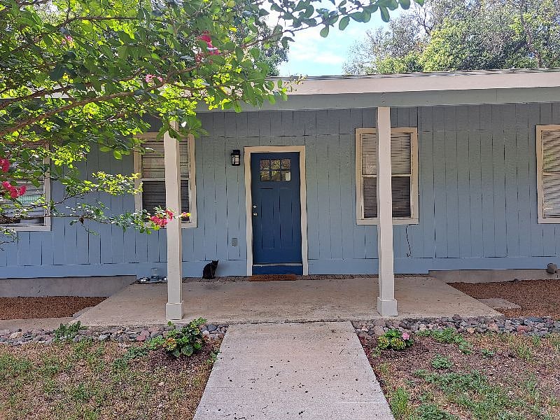 Furnished Finder property 456220_1 photo 17