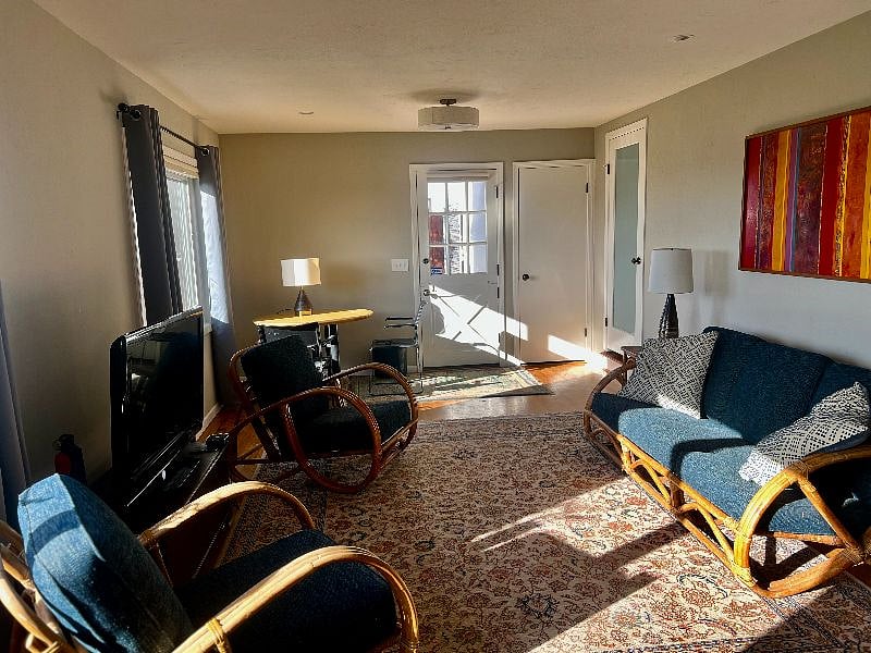 Furnished Finder property 456262_1 photo 5