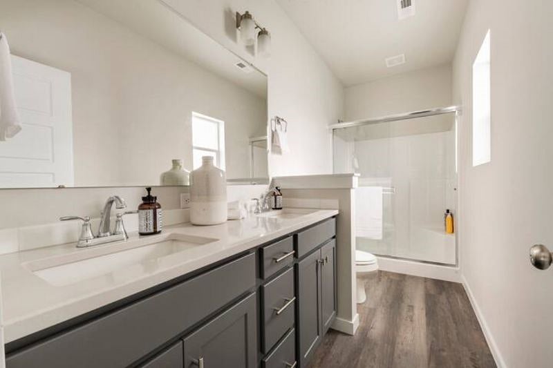 Furnished Finder property 456274_1 photo 11