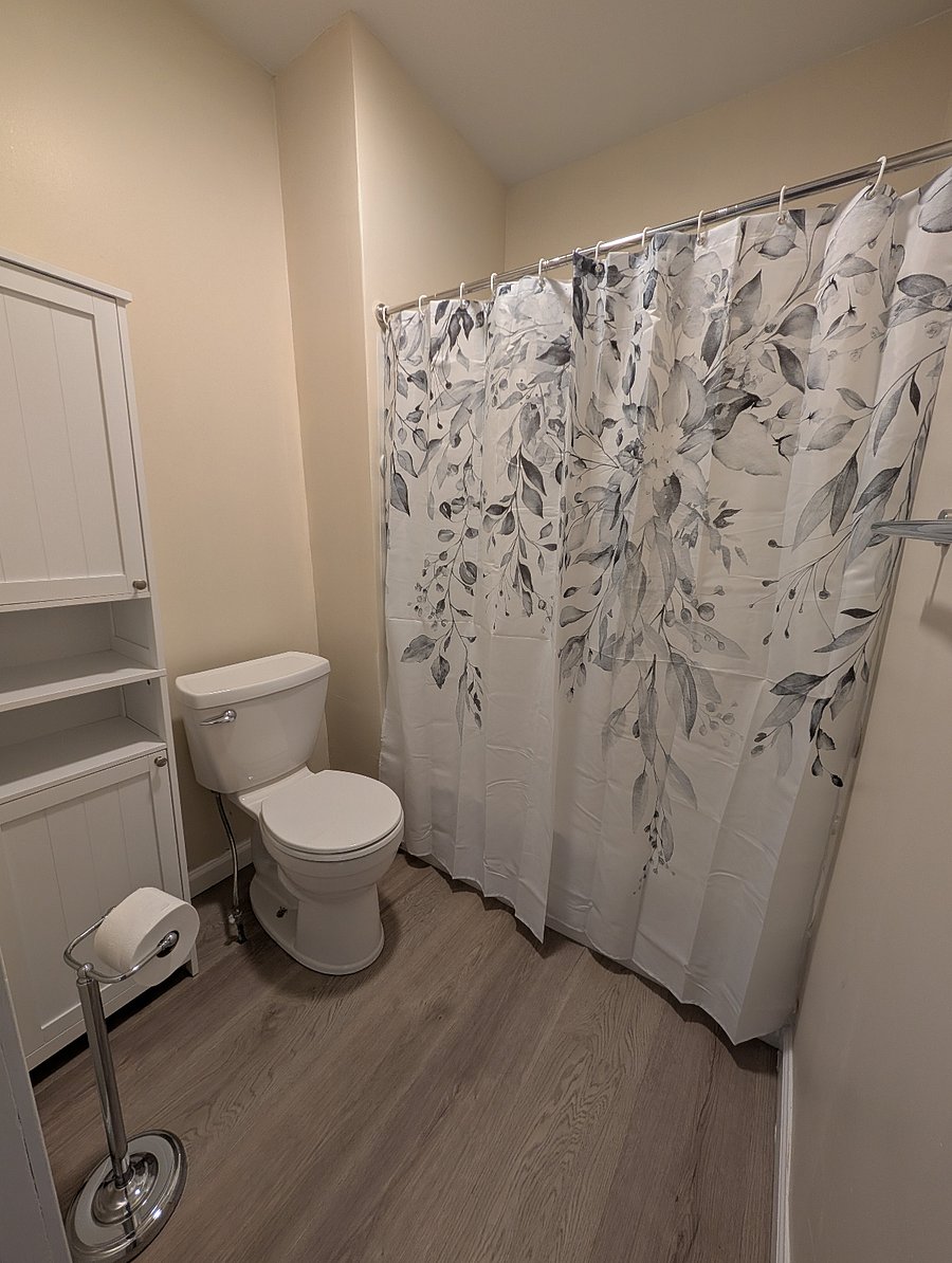 Furnished Finder property 456278_3 photo 12