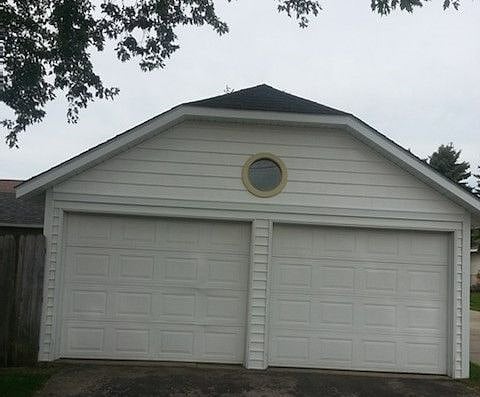 Two car garage (sorry only one garage door opener. 