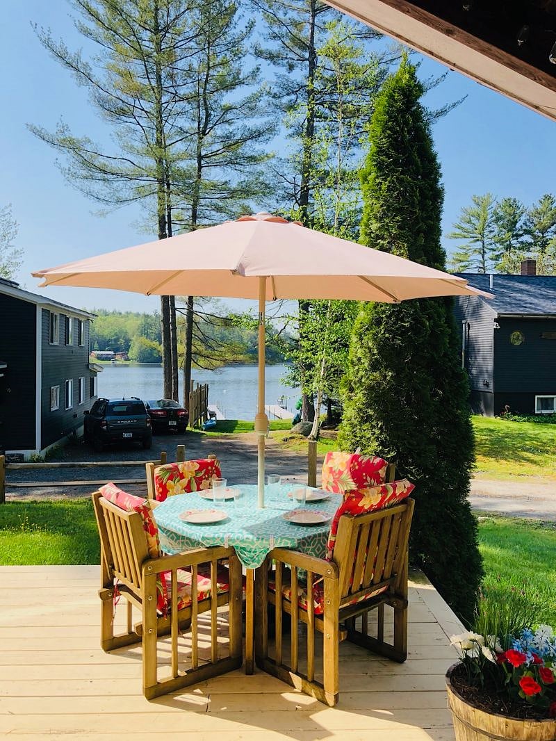 Sitting area overlooking the water