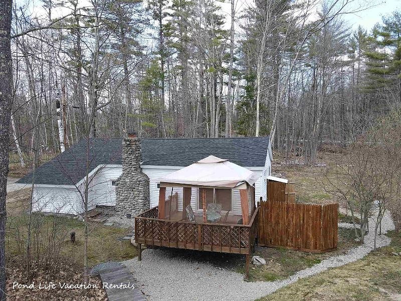 Rear view of cabin