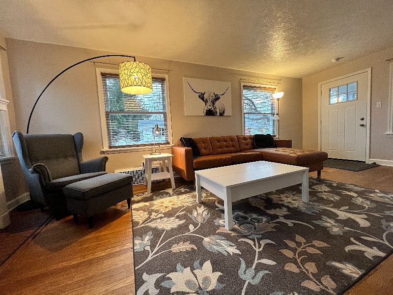 Furnished Finder property 456381_1 photo 30