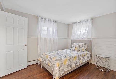 Furnished Finder property 456387_1 photo 12