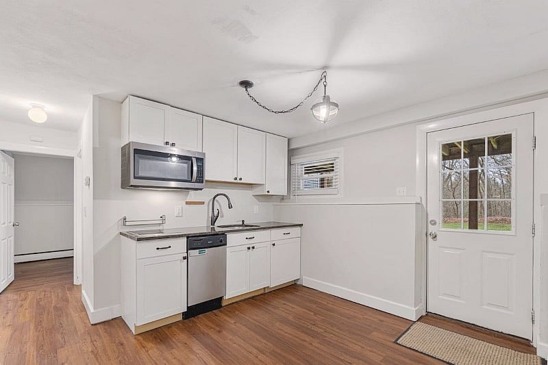 Furnished Finder property 456387_1 photo 14
