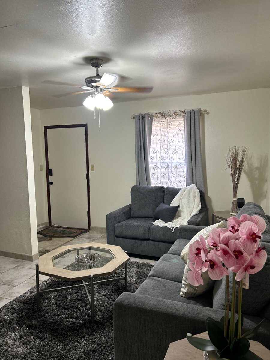 Furnished Finder property 456435_2 photo 4