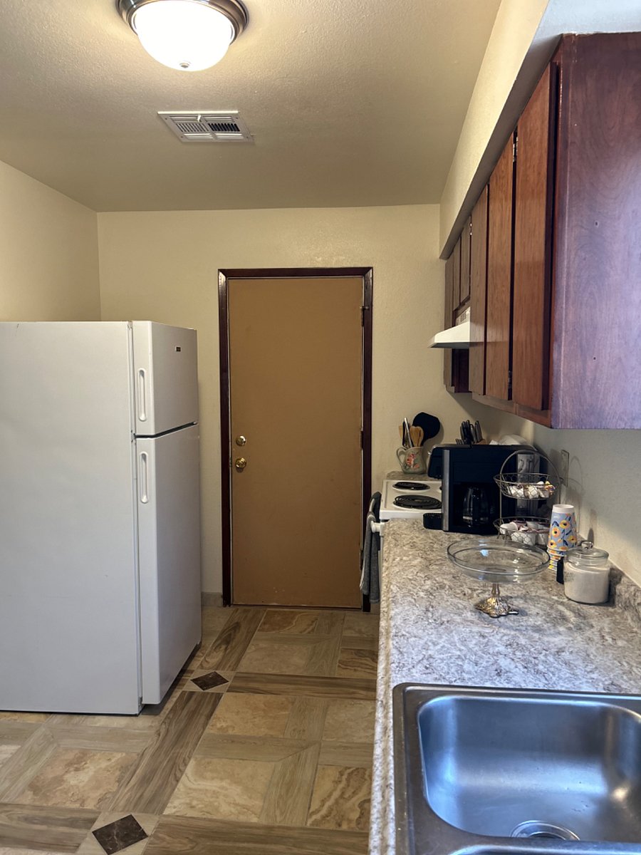 Furnished Finder property 456435_2 photo 11