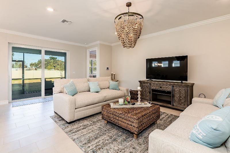 Furnished Finder property 456463_1 photo 3