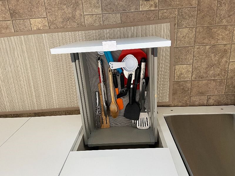 Cooking utensils