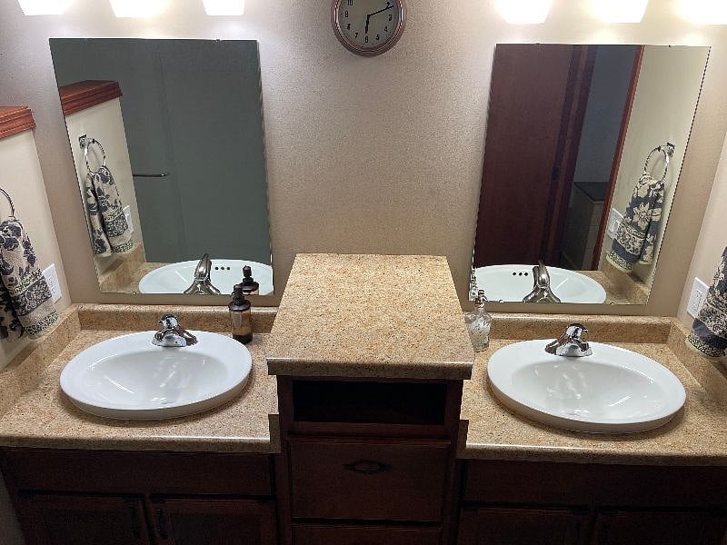 Furnished Finder property 456522_1 photo 40