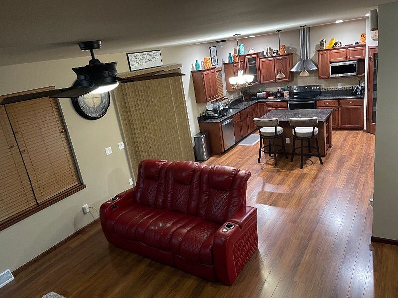 Furnished Finder property 456522_1 photo 17