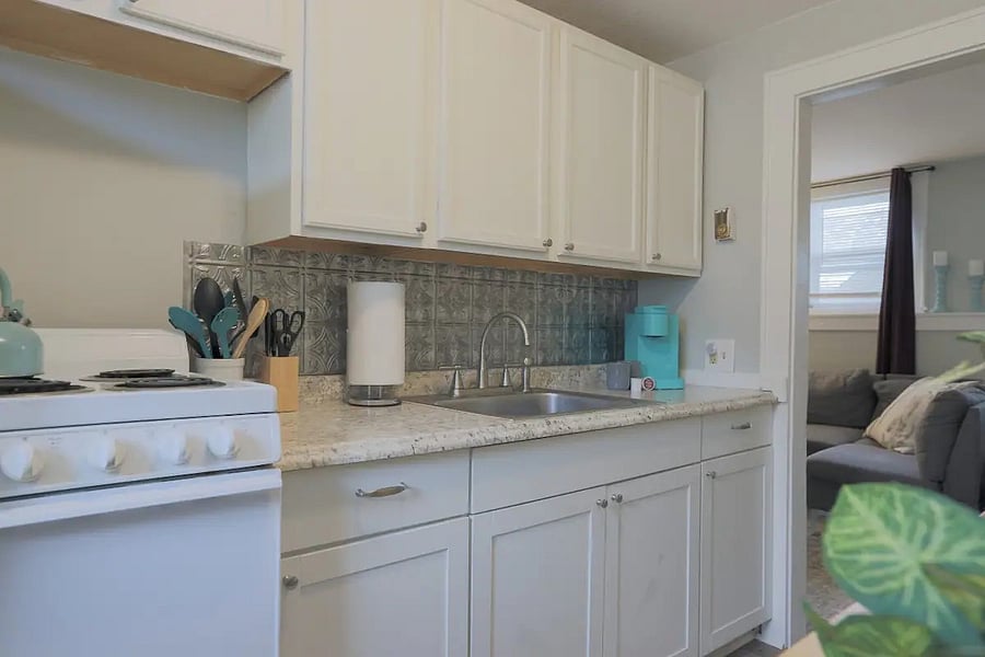 Furnished Finder property 456584_2 photo 6