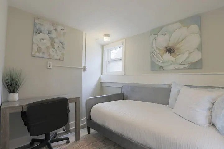 Furnished Finder property 456584_2 photo 8