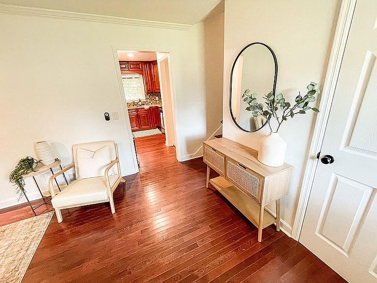 Furnished Finder property 456738_1 photo 7