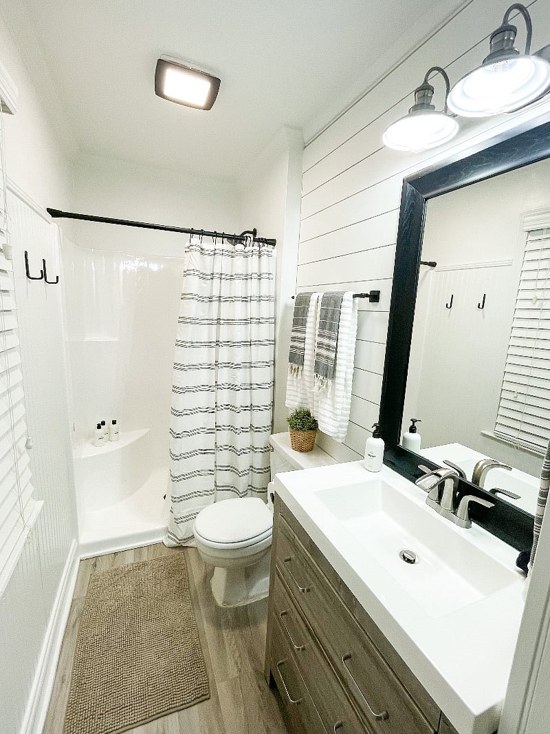 Furnished Finder property 456738_1 photo 13