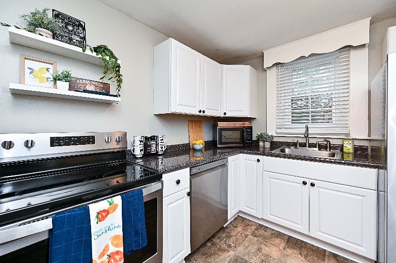 Furnished Finder property 456744_1 photo 23