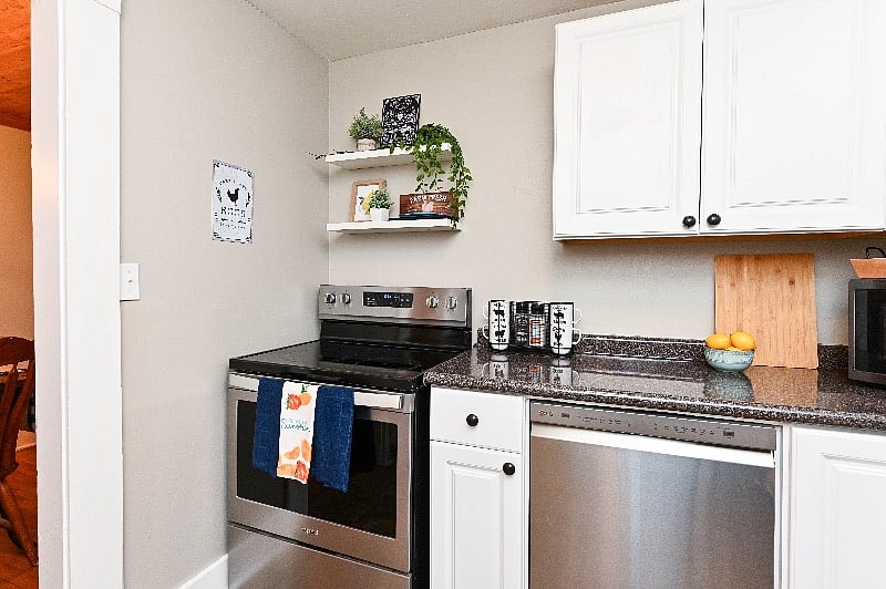 Furnished Finder property 456744_1 photo 25