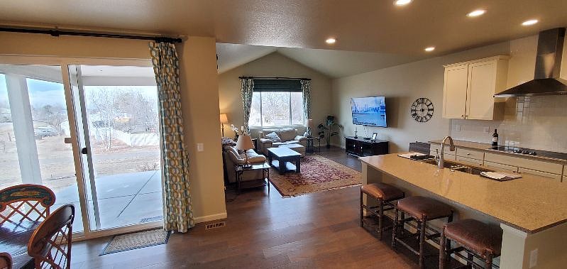 Furnished Finder property 456753_1 photo 4