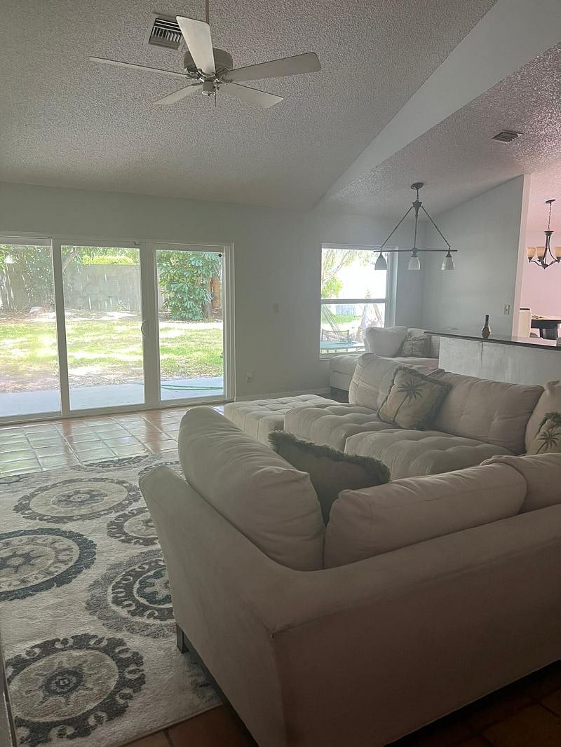 Furnished Finder property 456760_1 photo 24