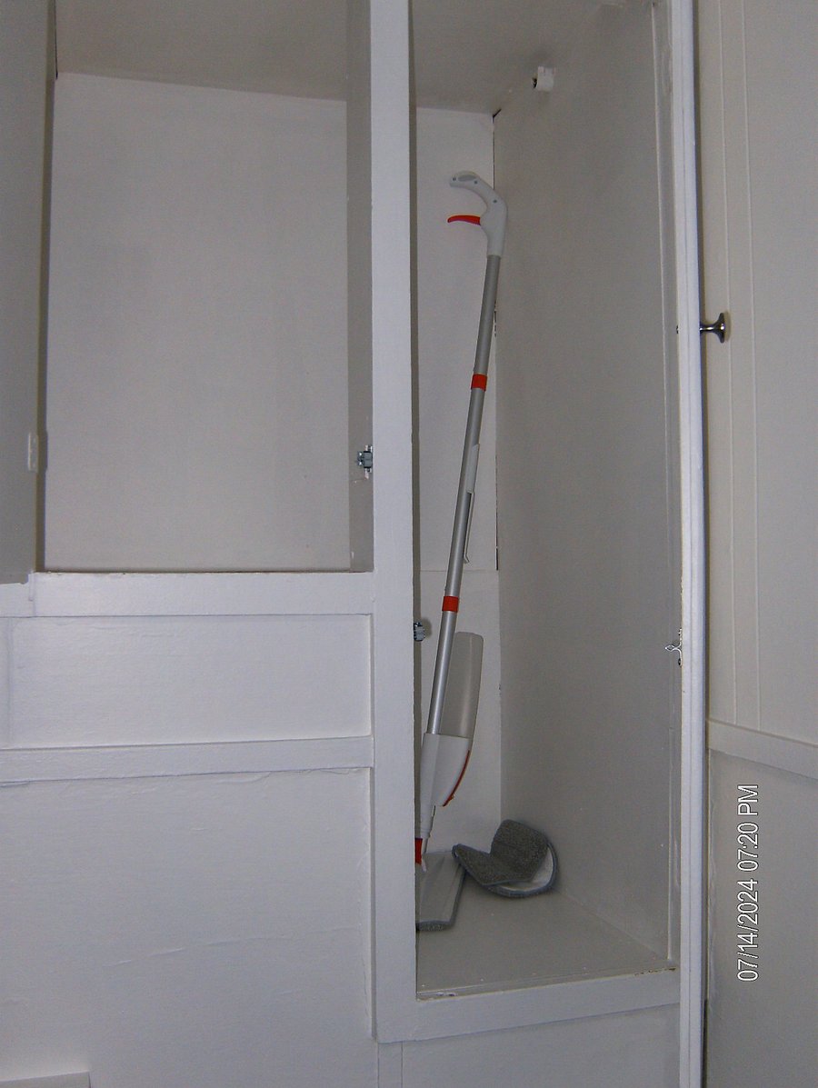 Furnished Finder property 456781_2 photo 18