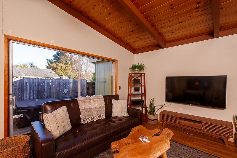 Furnished Finder property 456832_1 photo 4