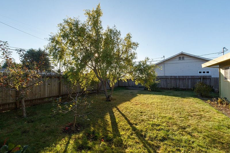 Furnished Finder property 456832_1 photo 33