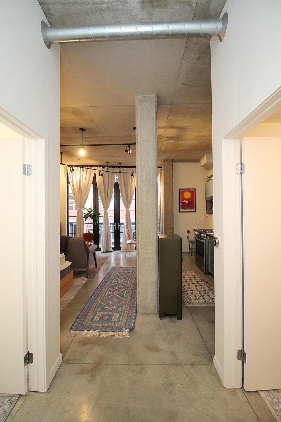 Furnished Finder property 456895_1 photo 7