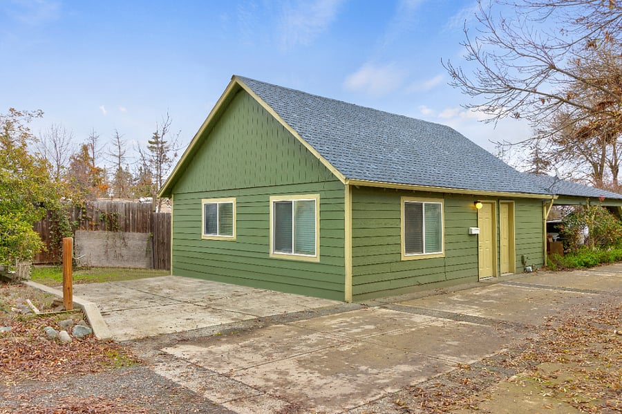 Furnished Finder property 457024_1 photo 2