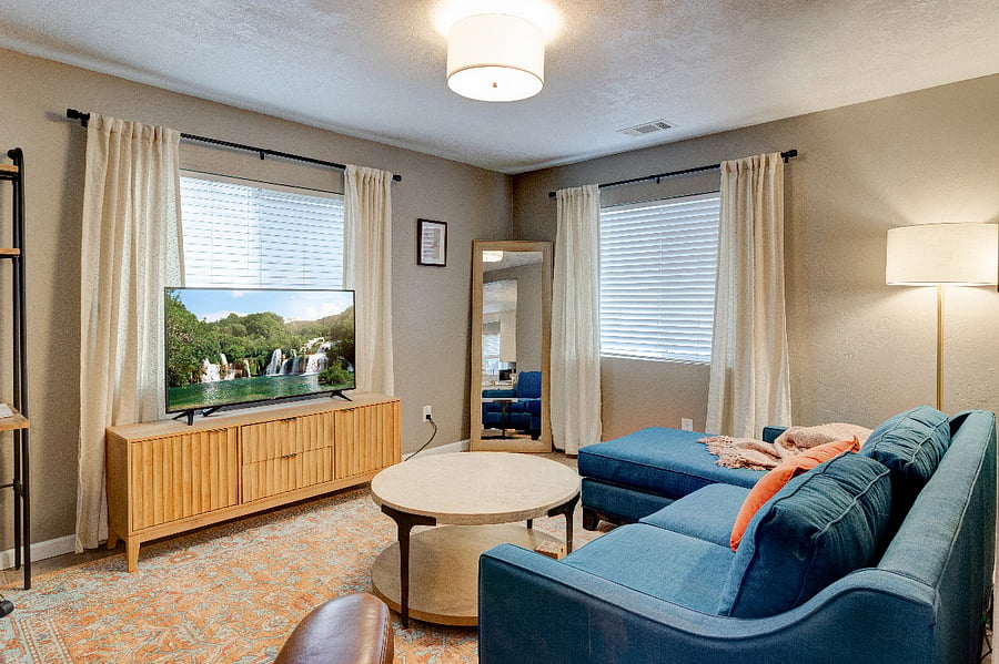 Furnished Finder property 457024_1 photo 3