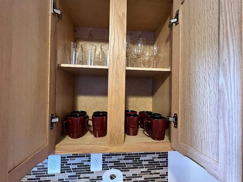 Furnished Finder property 457044_1 photo 22