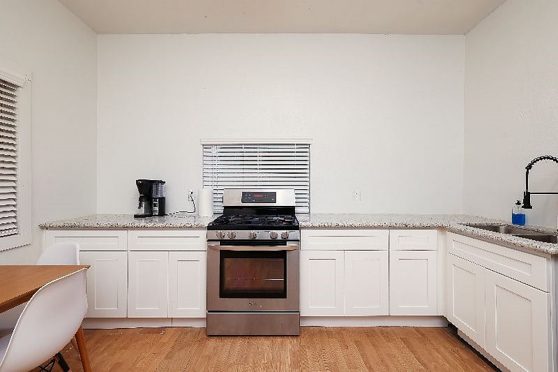 Furnished Finder property 457081_1 photo 5