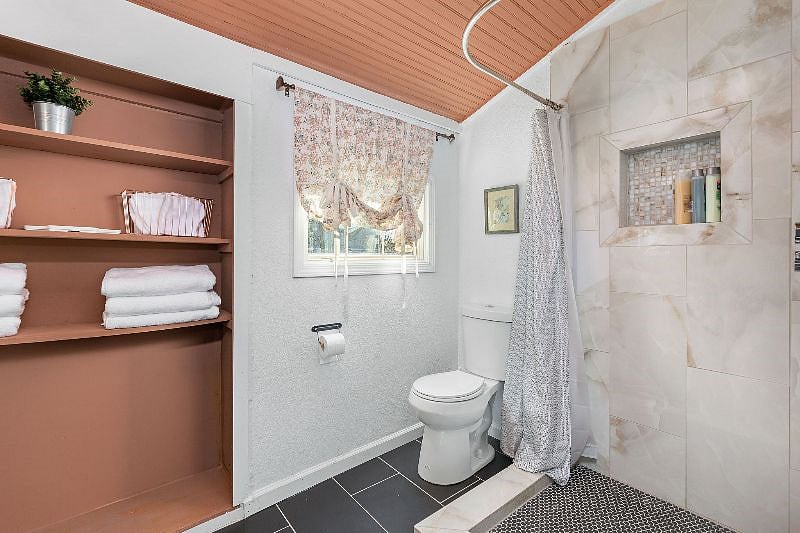 Furnished Finder property 457111_1 photo 12