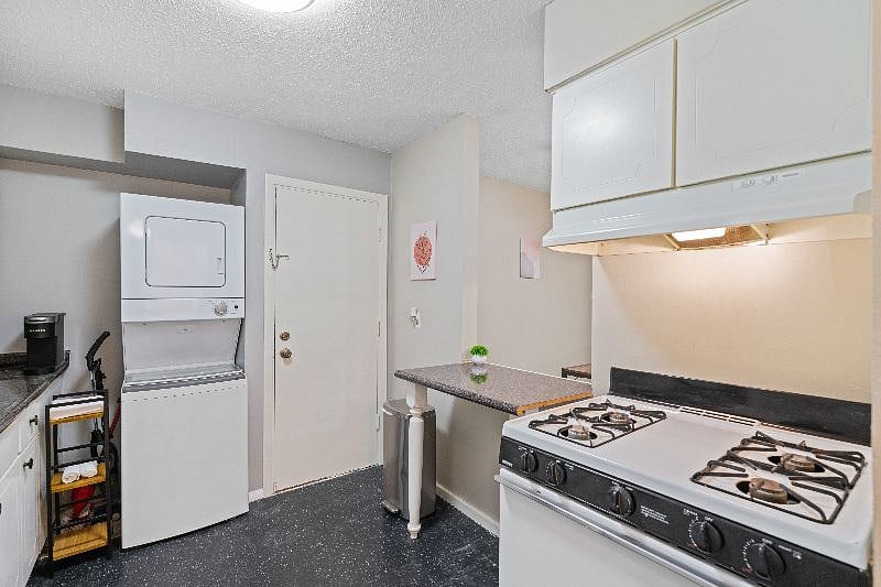 Furnished Finder property 457130_1 photo 7