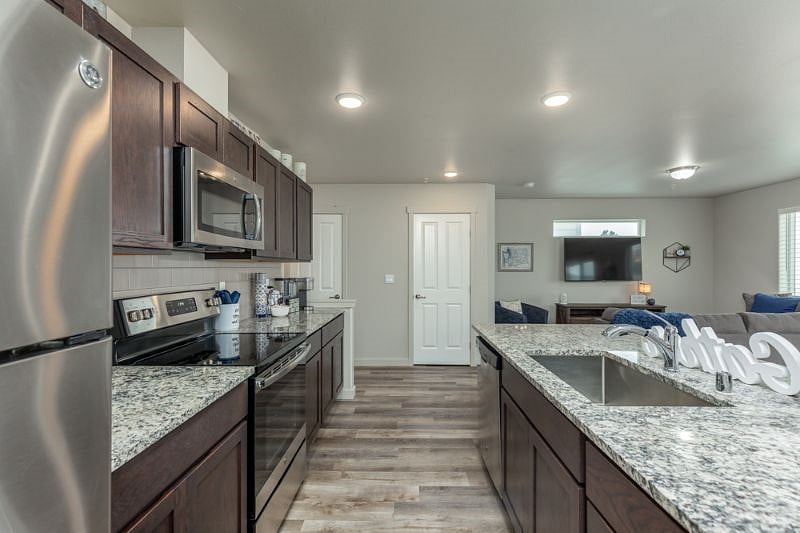 Furnished Finder property 457134_1 photo 8