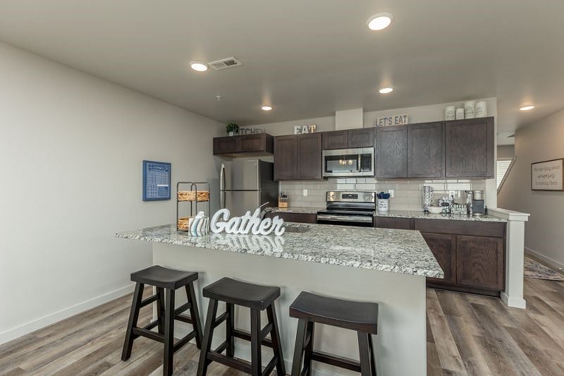 Furnished Finder property 457134_1 photo 9