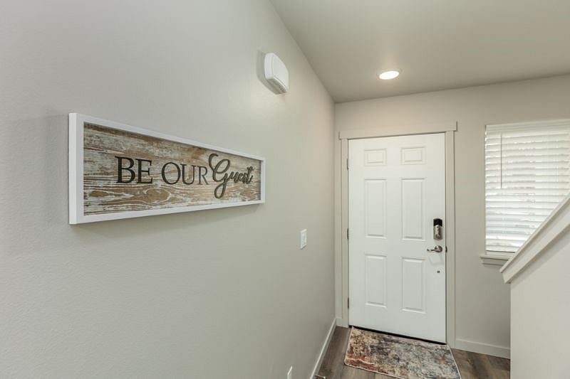 Furnished Finder property 457134_1 photo 16