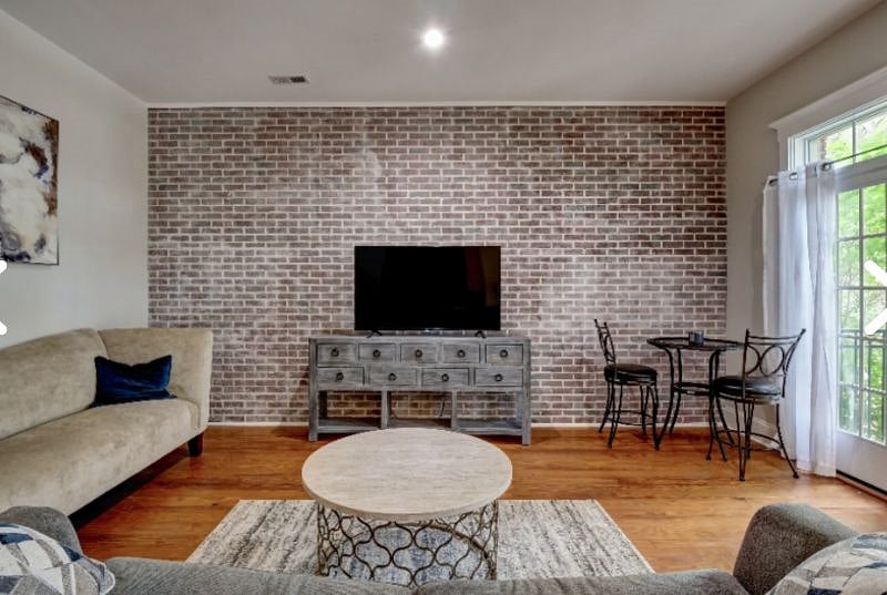 Furnished Finder property 457213_1 photo 4