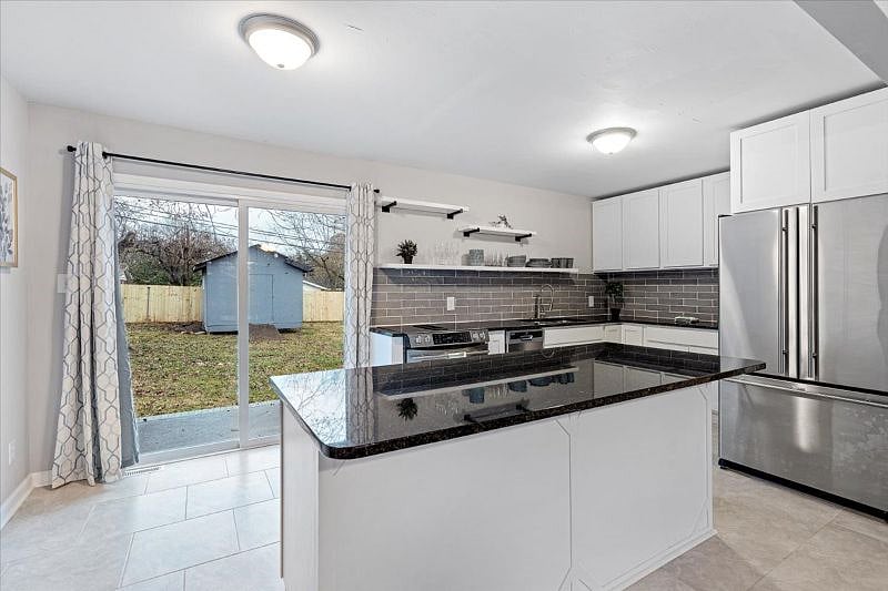 Furnished Finder property 457227_1 photo 9