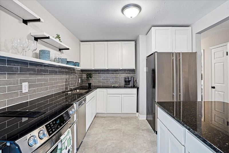 Furnished Finder property 457227_1 photo 10