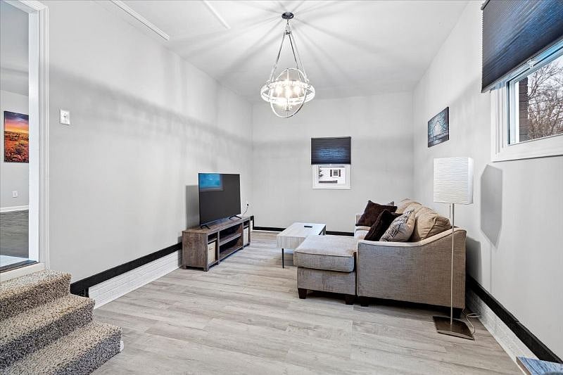 Furnished Finder property 457227_1 photo 3