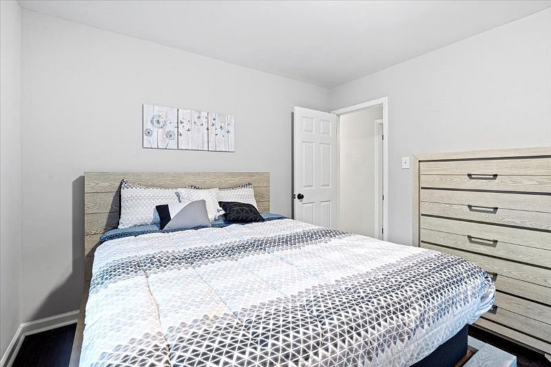Furnished Finder property 457227_1 photo 12
