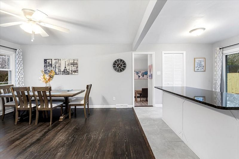 Furnished Finder property 457227_1 photo 6