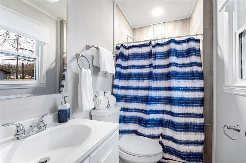 Furnished Finder property 457227_1 photo 17
