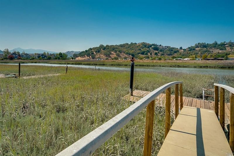 Backyard/dock for your enjoyment
