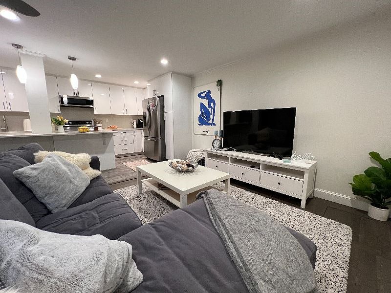 Furnished Finder property 457249_1 photo 4